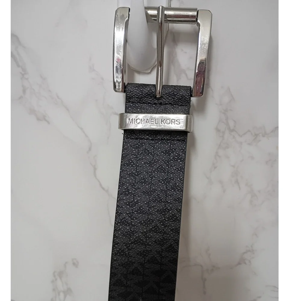 MICHAEL KORS Signature Logo Black Womens Belt - EUC - Size Small